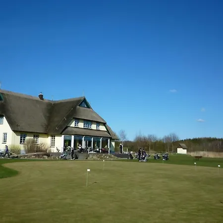 Golfcentrum Schloss Karnitz Rügen-2